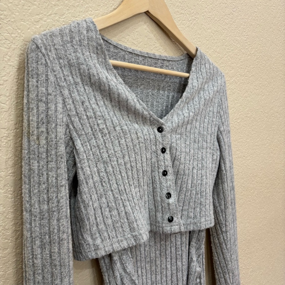 SHEIN Maternity Split Thigh Rib-Knit Cami Dress With Button Up Long Sleeve Cozy - Picture 9 of 14